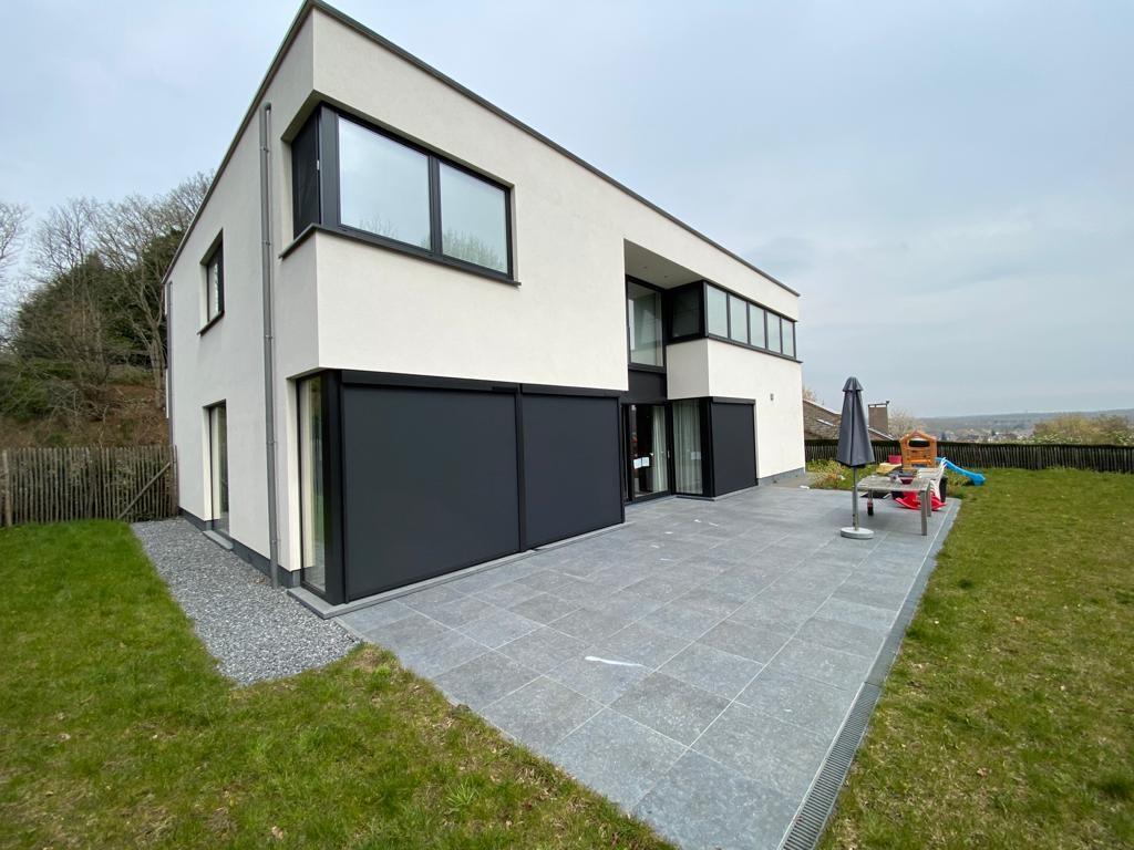 Suncomfort - Zonwering - Windvaste screen renson