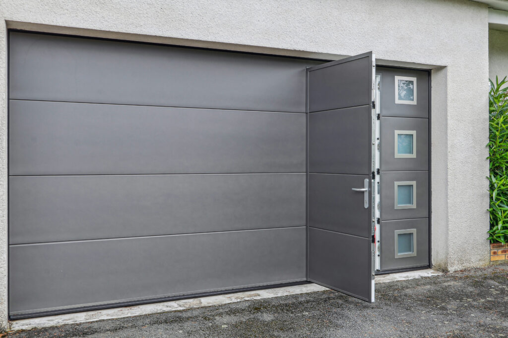 Garagepoort CARSEC PRO SECTIONAAL SOPROFEN