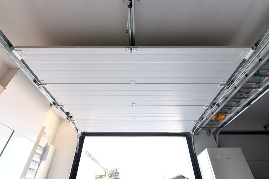 Garagepoort CARSEC PRO SECTIONAAL SOPROFEN
